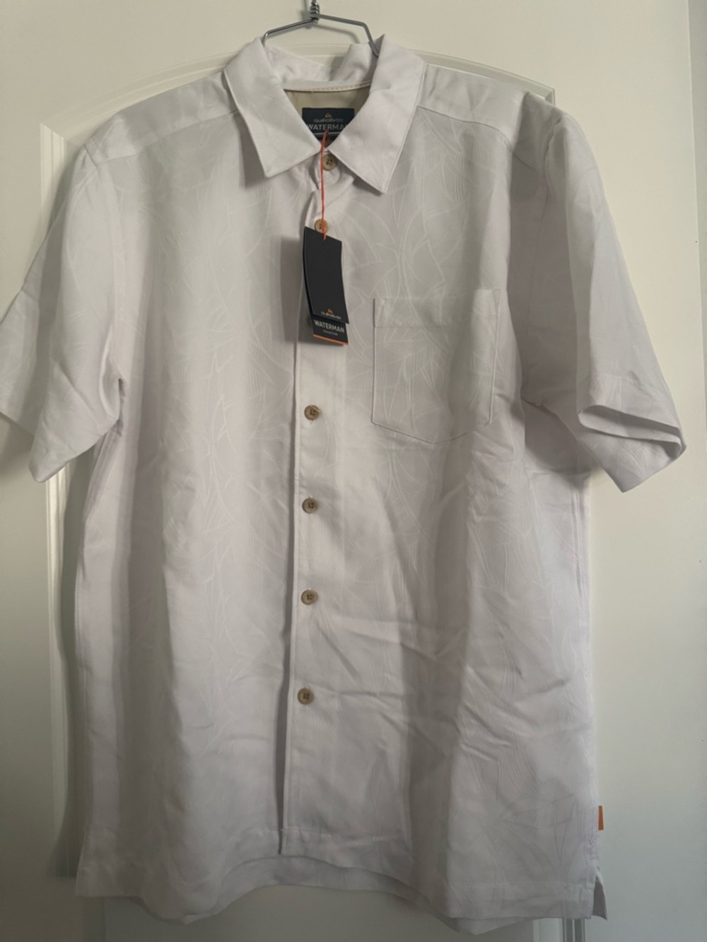 Quiksilver Waterman White Short-Sleeve Button Up Shirt “Island Jungle”